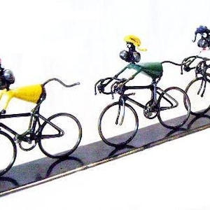 Sculpture de souris Tour de France cycliste