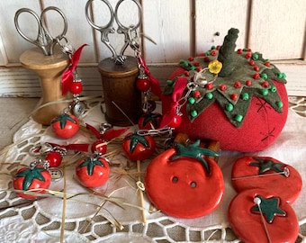 Ceramic tomato scissor fob and needleminder