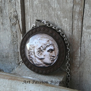 Collana Alessandro Magno, immagine di moneta greca antica, collana acciaio inossidabile e vetro, ciondolo archeologia