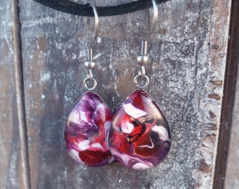 Teardrop dangle earrings, marbled jewelry, purple, white, red, fuchsia, glass cabochon hand painted on water, made in Italy 50% off shipping