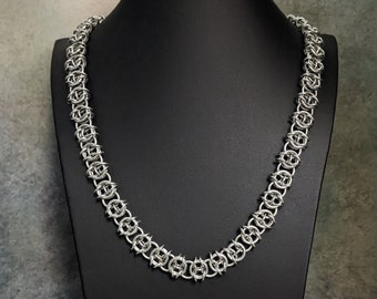 Celtic Visions Weave Chainmaille Necklace