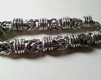 Byzantine Orbit Chain Weave Chainmaille Bracelet