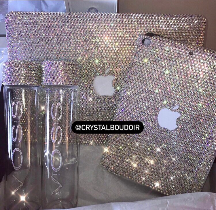 SWAROVSKI iPadケース Bedazzled Bling iPad CASE / Cover With Fuchsia Swarovski or