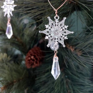 Snowflake Suncatcher Christmas Ornaments with Cut Glass Rainbow Prisms