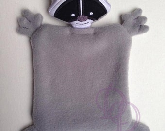 Racoon Animal Deken ITH Borduurontwerp met PDF-tutorial