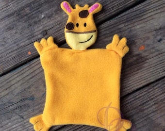 Giraffe Animal Blanket ITH Embroidery Design with PDF Tutorial
