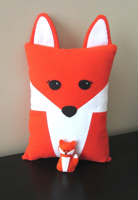 Items similar to Fox Pillow Pattern with Felt Fox Pup includes Raccoon
