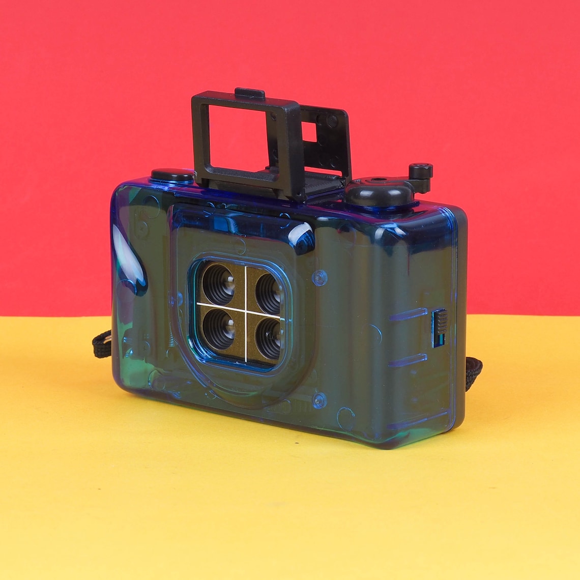 P&S 35mm film camera with 4 lenses. Plastic Fantastic! Great for lomography. NEW, unused blue point and shoot camera with four lenses!, foto 4 di 5