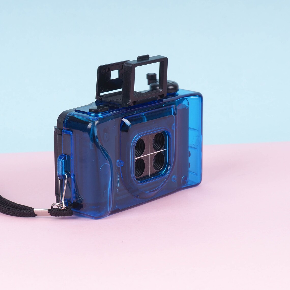 Blue Action Cam: Lomography 35mm Point and Shoot Film Camera, foto 2 di 5