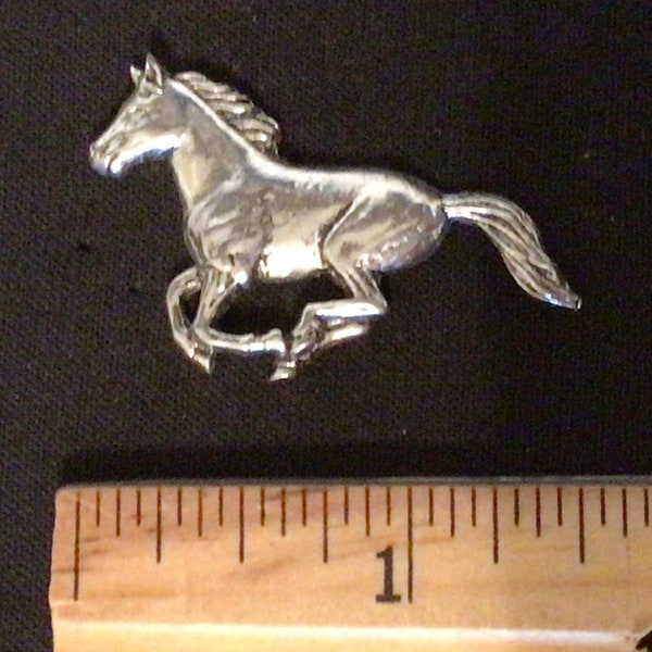Vieux Pin's émaillé Cheval Doré - Collection équitation