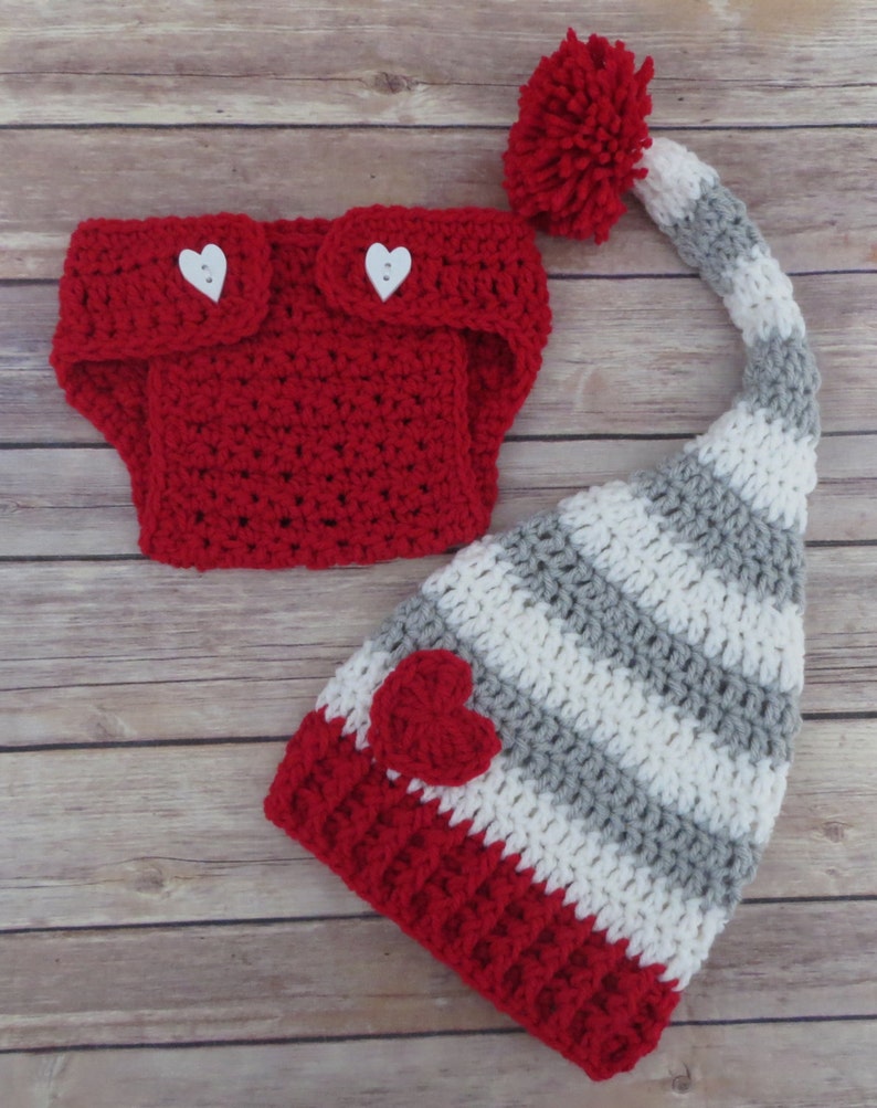 VALENTINE'S DAY PomPom Stocking Hat Diaper Cover Photo Props, Newborn Baby Shower Gift, preemie, newborn up to 12 months, Made to Order image 2