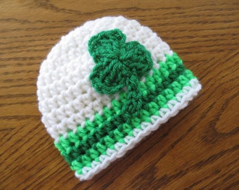 St. Patrick's Day Hat White hat with Green Shamrock, Photo Props, Baby Shower Gift, crochet, preemie, newborn - 12 months, baby's 1st hat