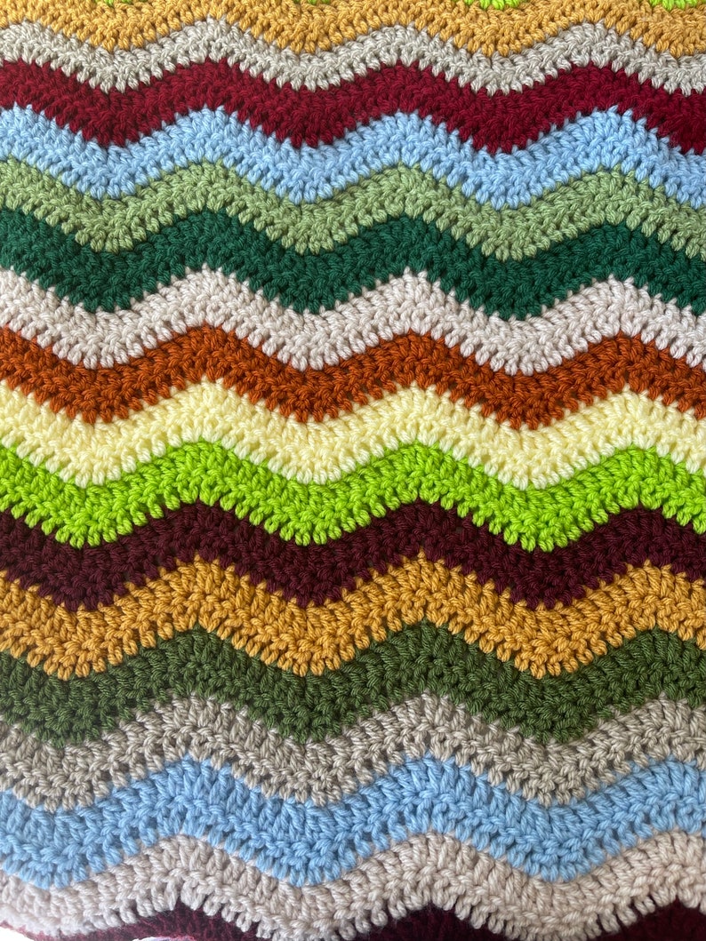 Chevron Crochet Afghan, Ripple Lap Afghan, Baby Gift, Crib Striped Blanket READY to SHIP 33x38 image 5