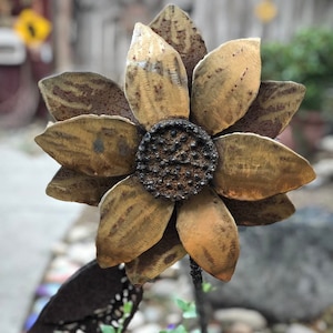 Sunflowers Metal Sculpture, Gift for Gardener, Flower Metal Art, Garden Decor, Outdoor Metal Art, Yard Art, Flower Sculpture, Rustic Art