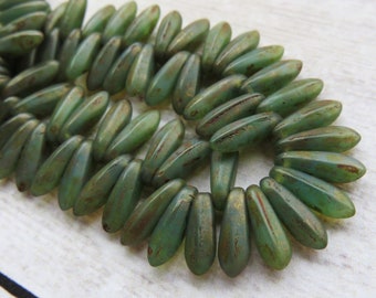 Green Turquoise with Full Picasso Coating Dagger 5 mm by 16 mm Czech Beads 25 beads Item 6877