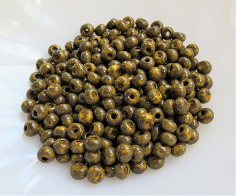 10 g 20 Czech Glass Seed Bead Large Hole Item SB241 50-55 Beads Dark Yellow With Dark Travertine