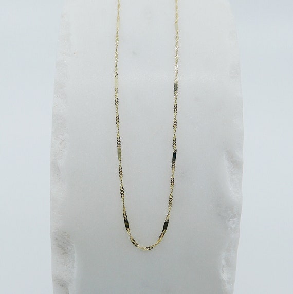 Twist Choker Thin Shiny 14k Gold Chain 