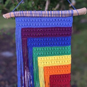 Chakra Wall Hanging Crochet Pattern PDF, Crochet Home Decor, Rainbow Decor, Pride Flag Wall Hanging, Yoga Meditation, Worsted Weight Yarn