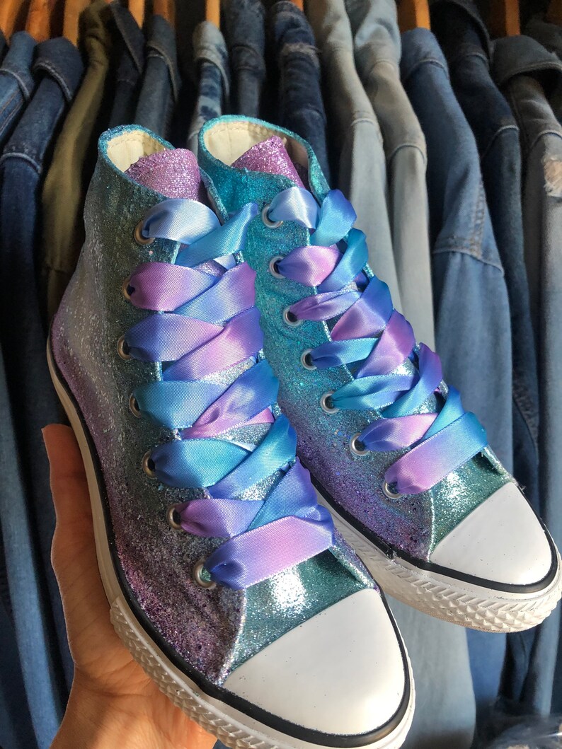 converse sposa rosse