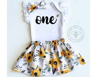 Bumble Bee First Birthday Outfit Girl, Bee Birthday Party, 1st Birthday Girl Outfit, Honey Bee Birthday, Bee Birthday Shirt