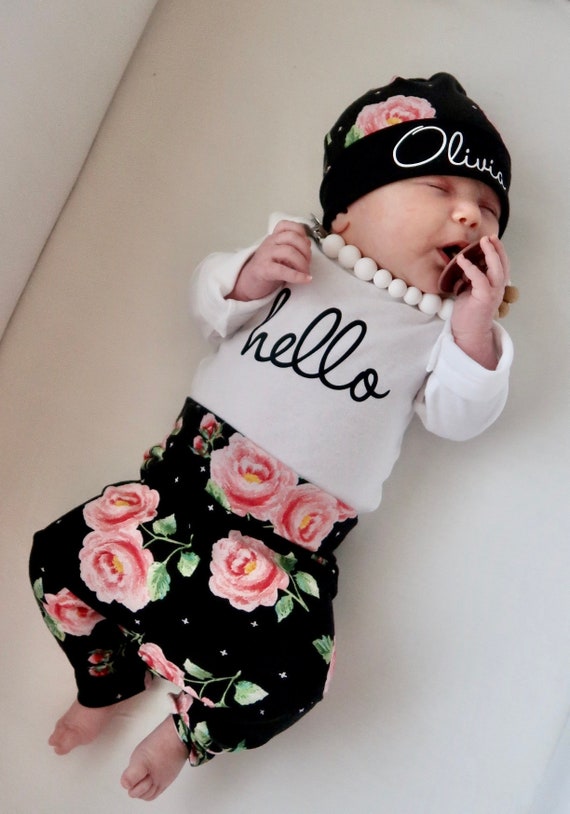 Baby Girl Coming Home Outfit Newborn Girl Coming Home Outfit pic