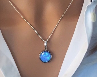 Blue Opal Pendant Necklace, Round Cabochon Opal, set in 925 Sterling Silver, fastens at 16" and 18". Ref: AEP021OP