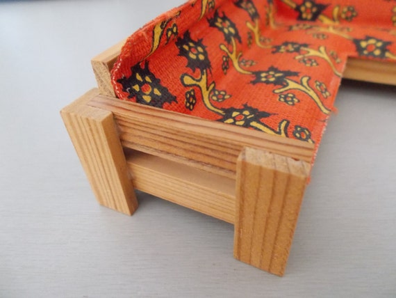 dolls house corner sofa