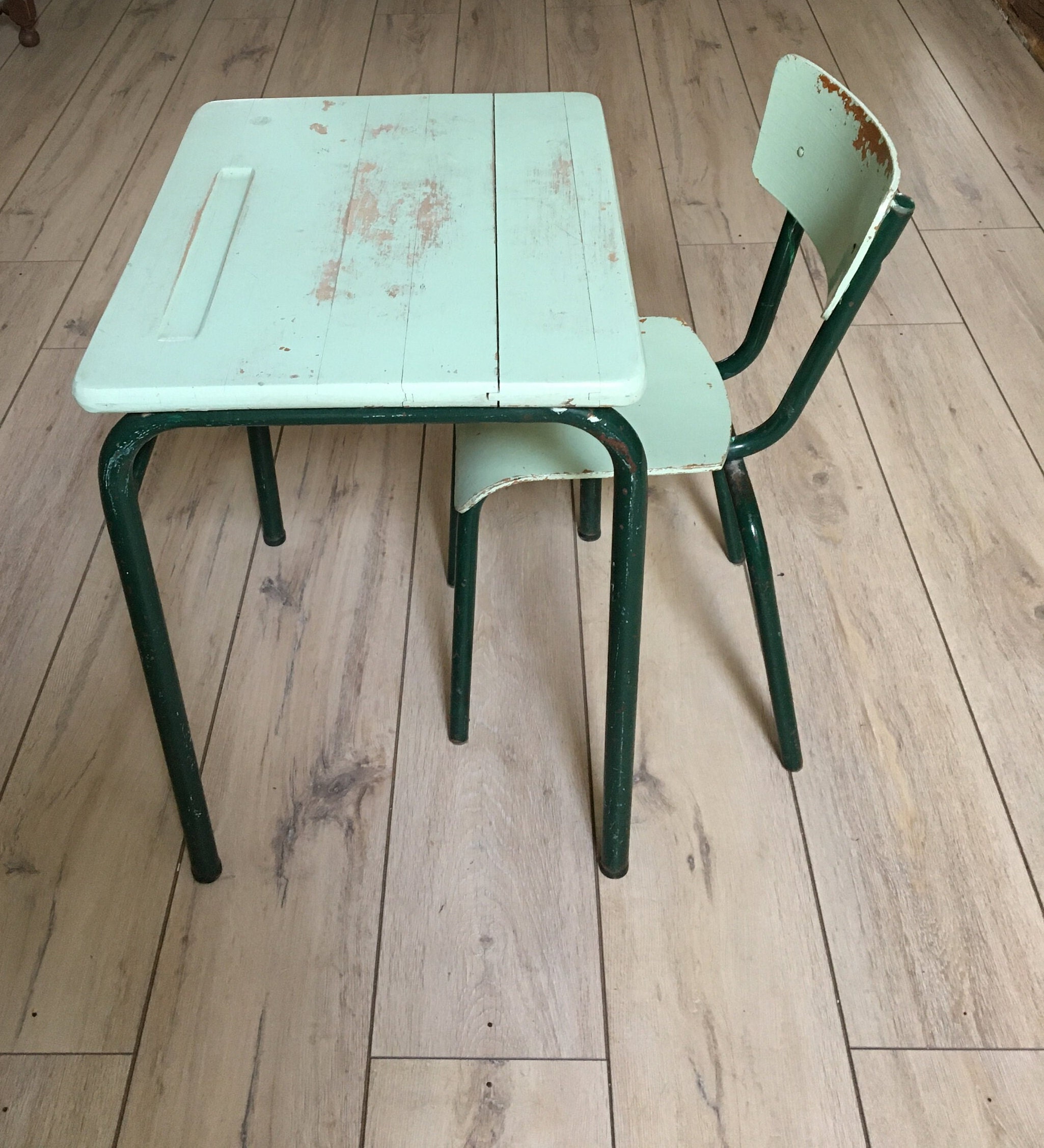 Table chaises et bac rangement enfant en bois etoile - RETIF