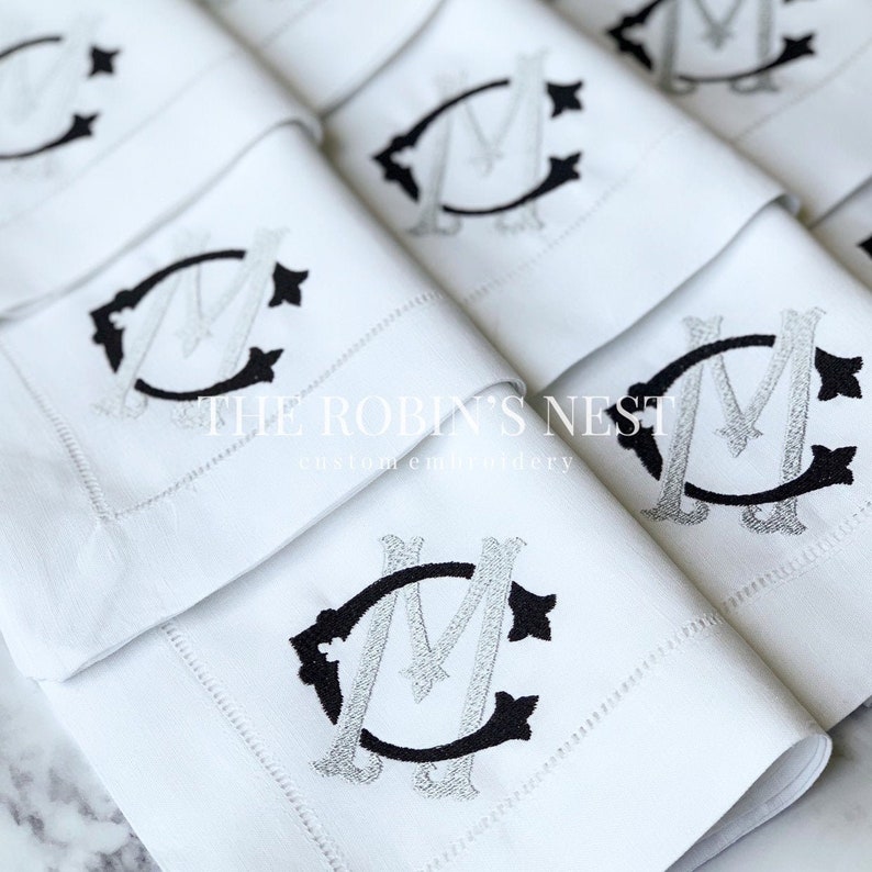 Custom Double Monogrammed Linen Dinner Napkins Embroidered - Etsy
