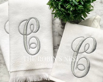 Serviettes du bout des doigts monogrammées et couverture en tissu de lin monogrammée | Serviettes brodées au bout des doigts | Couverture en tissu de lin brodé