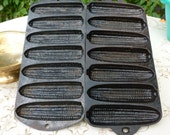Vintage Krusty Korn Kob Corn Bread Pan by Wagner Ware Junior, Cast Iron Corn Pans Made in USA