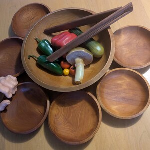 MCM 60s 7 Piece Woodpecker Japan Salad Set Large Bowl 6 Small Bowls Iconic Design Wonderful Condition
