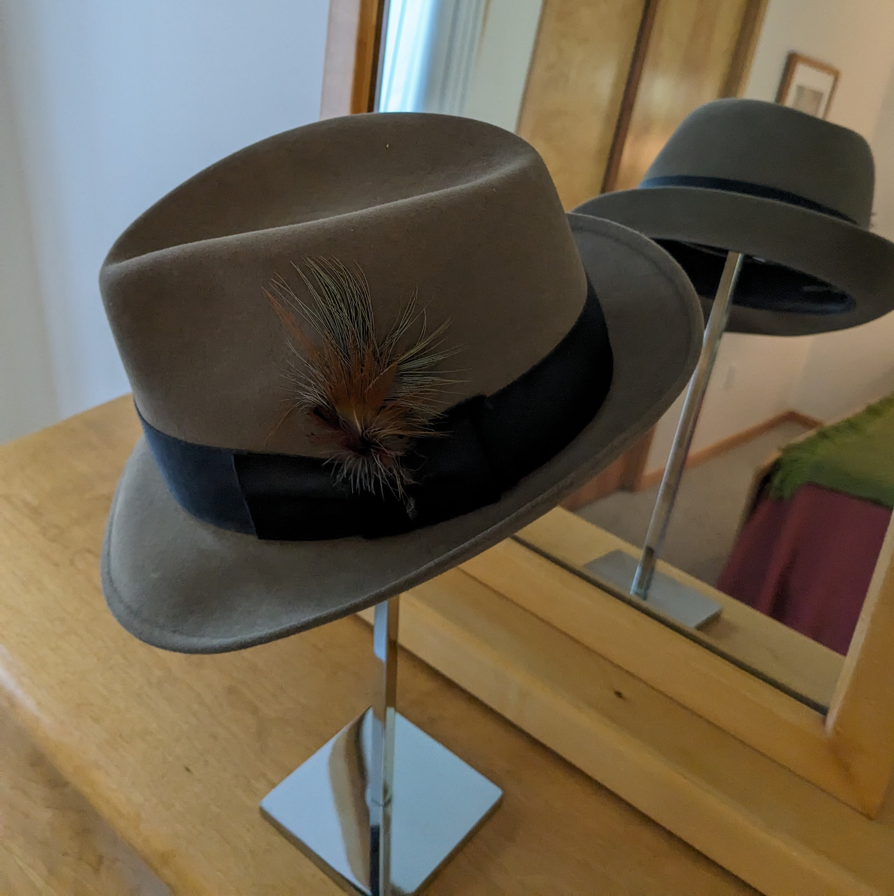Vintage Mens Neiman Marcus Churchill Fedora Hat Feather Wool 