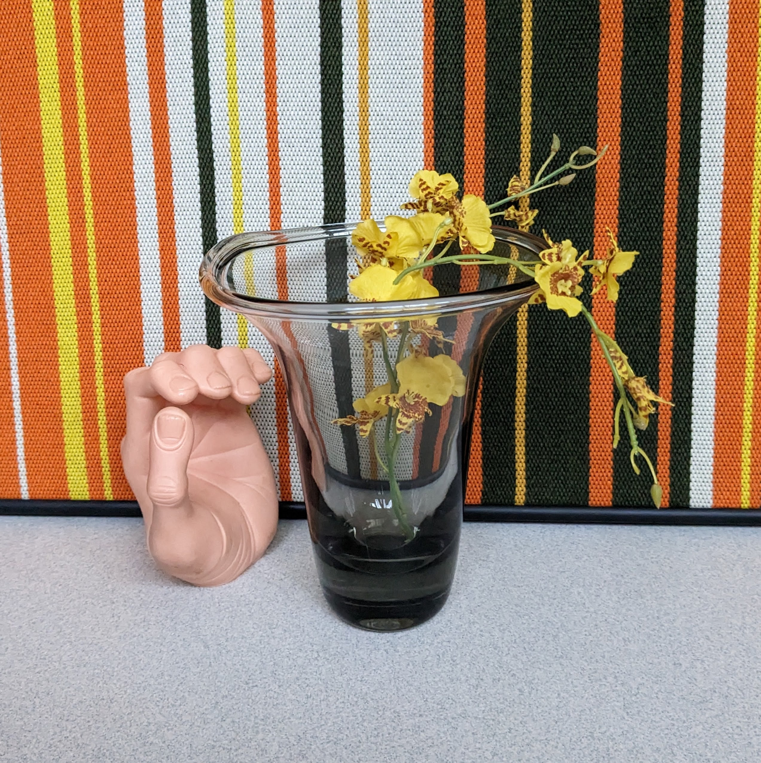 Vicke Lindstrand Glass Vase - Etsy