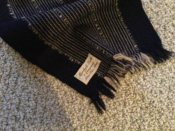 YIKES Scarf Shop Vintage Navy Ecru Wool Scarf Mar… - image 4