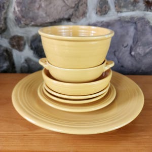 Vintage Homer Laughlin Gelbe Fiesta Ware