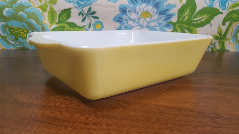 Vintage Pyrex #503 Yellow Fridge Dish