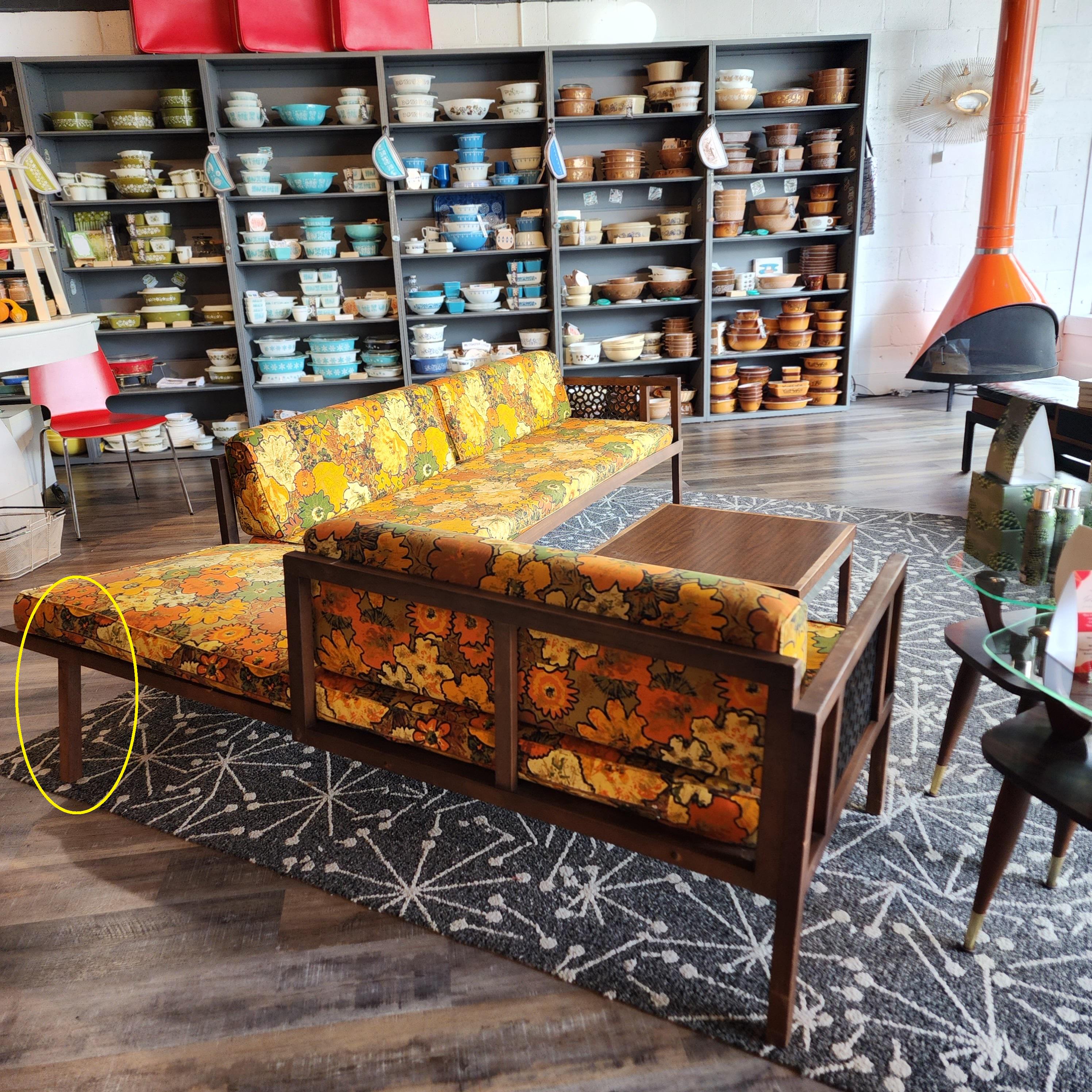 BROYHILL FURNITURE ブロイヒル　　　1人掛けソファ　アメリカ製 BROYHILL FURNITURE ブロイヒル 1人掛けソファ アメリカ製 BROYHILL