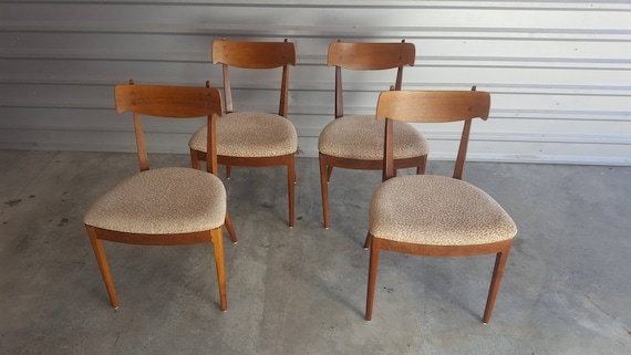 Vintage Mid Century Drexel Dining Chairs Kipp Stewart For Drexel Deceleration 4 Dining Room Chairs