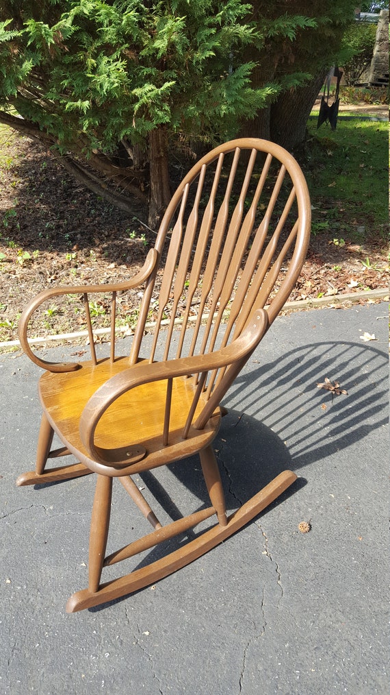 Vintage Windsor Rocking Chair With Spindle Back Etsy