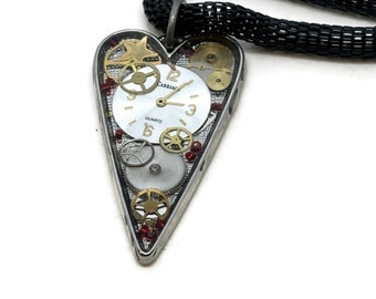 Collier coeur Steampunk | bijoux en résine