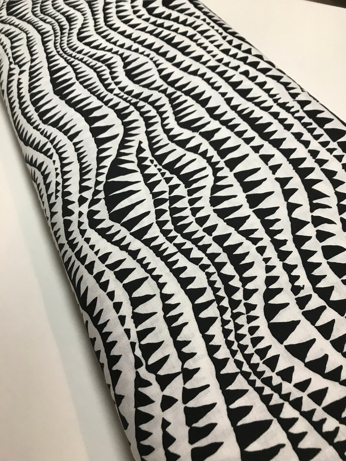 Kaffe Fassett Fabric Sharks Teeth PWBM060.BLACK Spring Etsy