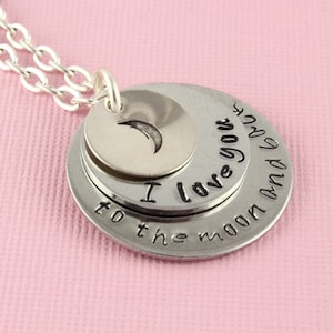I Love You to the Moon and Back Necklace - Collier en argent - Collier personnalisé - Cadeau de fête des mères pour maman - Collier lune - Cadeau grand-mère