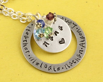 Nana Halskette, Geburtsstein Halskette, personalisierte Halskette, Großmutter Halskette, Silber Halskette, individuelles Geschenk für Oma, Muttertagsgeschenk