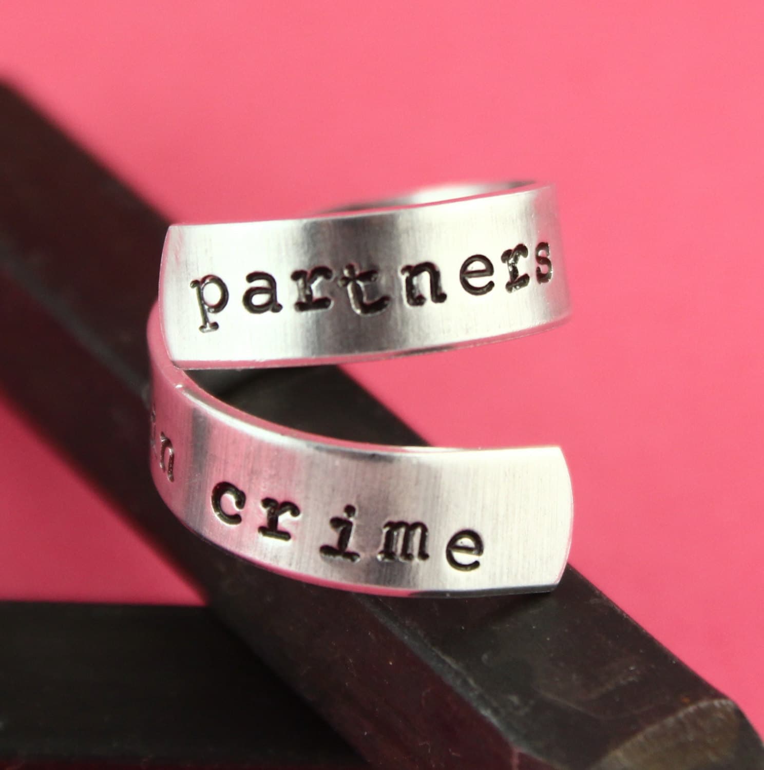Partners in Crime Ring - Handcuffs Ring - Adjustable Twist Ring ...