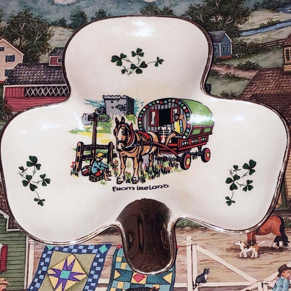 VINTAGE IRELAND IRISH Ash Tray with Gold Plate Around Outside Carrigaline Pottery Clover Shaped Collectors Item Horse Wagon People Castle
