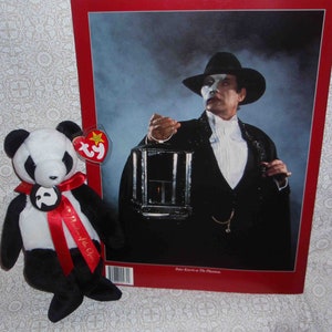 Ty PHANTOM Of The OPERA CANADA Broadway Fortune Ty Beanie Baby  Program Guide Ticket Book Official Lapel Pin