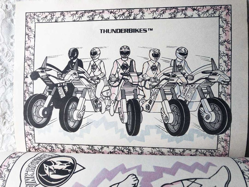 POWER RANGERS 1995 PAINT With Water Book Colors Appear Like Magic ...