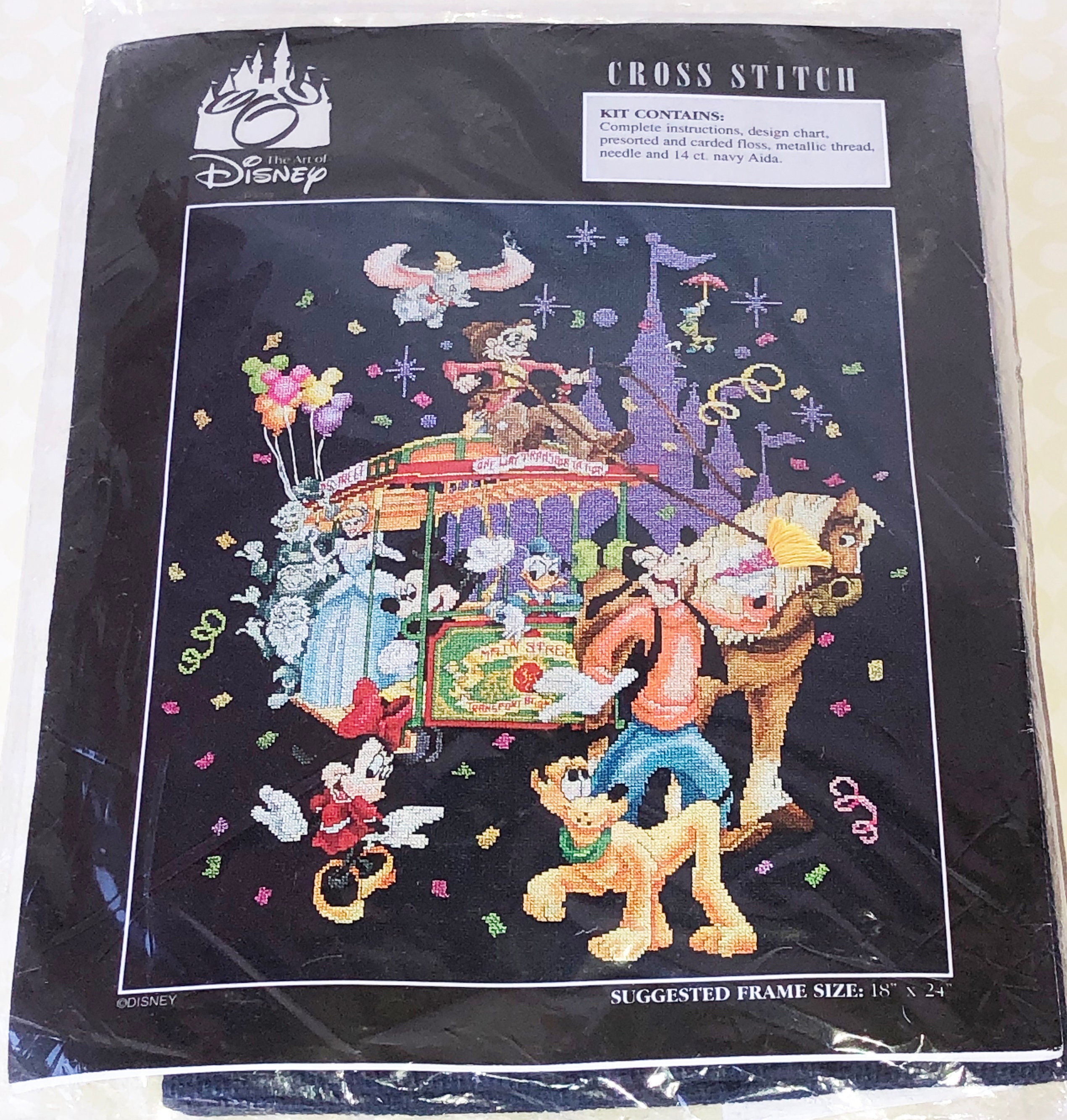 Rare NEW Disney Catalog Mickey & Minnie Mouse Valentine’s Day Cross Stitch  Kit