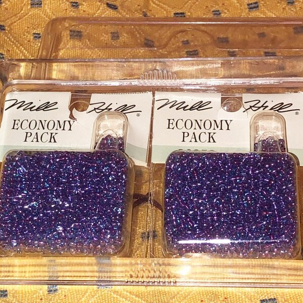 MILL HILL ECONOMY Packages of Seed Beads from 2001 Color is 20252 Blue Purple Blend I believe Discontinued 9.08 grams in each one